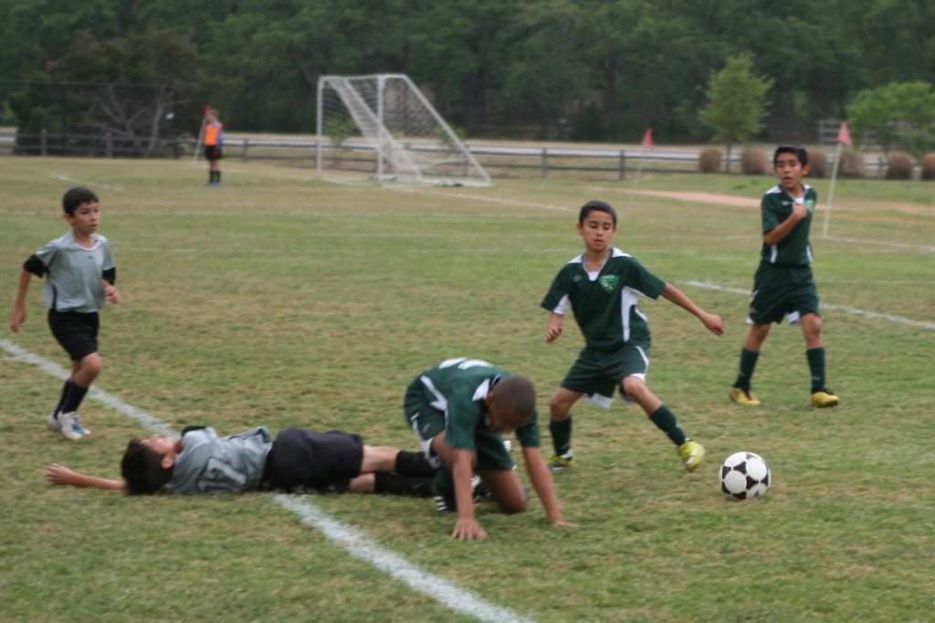 2011/04(April)/soccer/1024x768_2011-04-30-Soccer Tournament-10.JPG